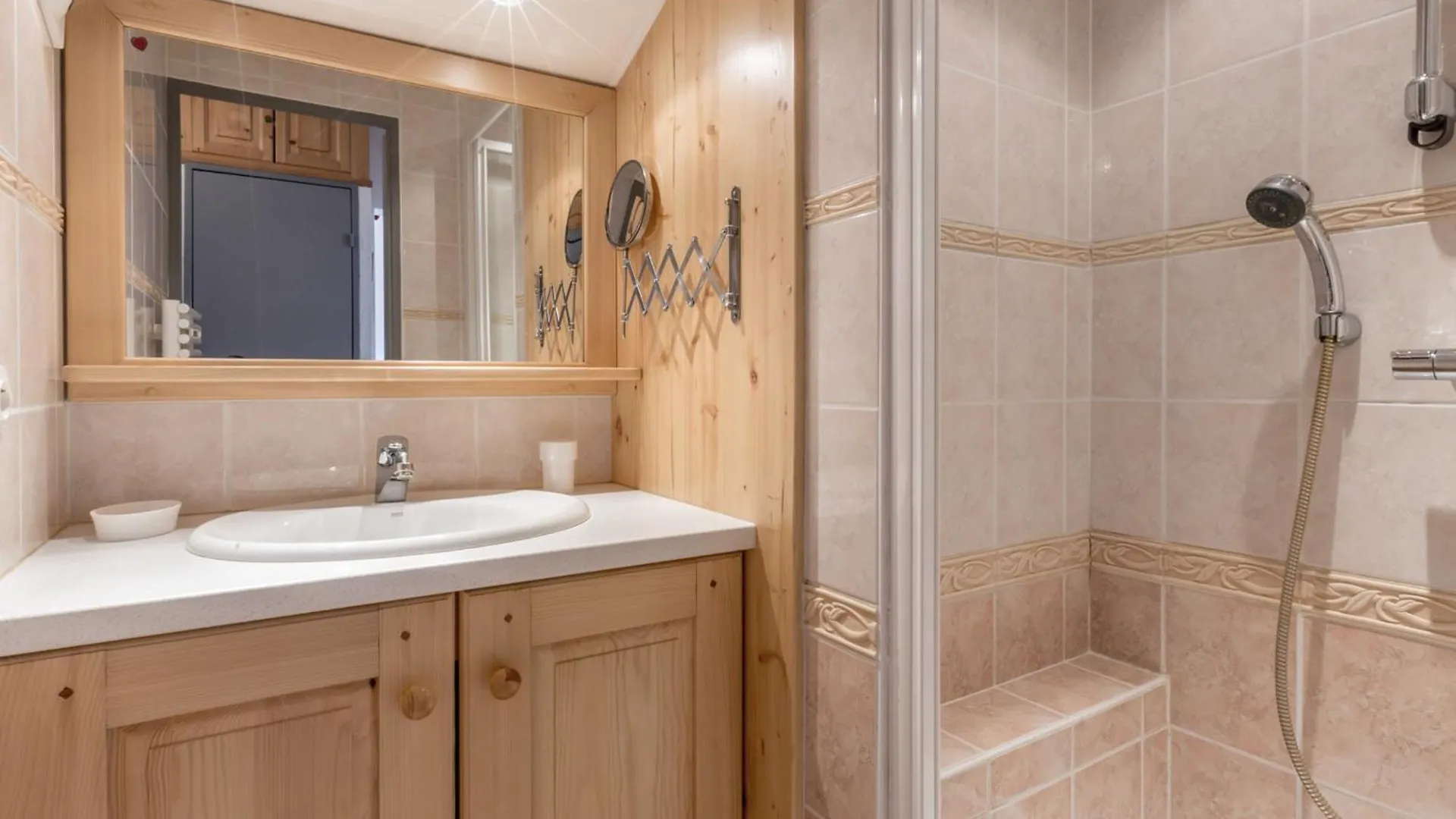 3 Pieces+Mezzanine, 6 Pers, Proche Bossonnet, Garage, Animaux Admis - Fr-1-304-35 Apartment La Clusaz